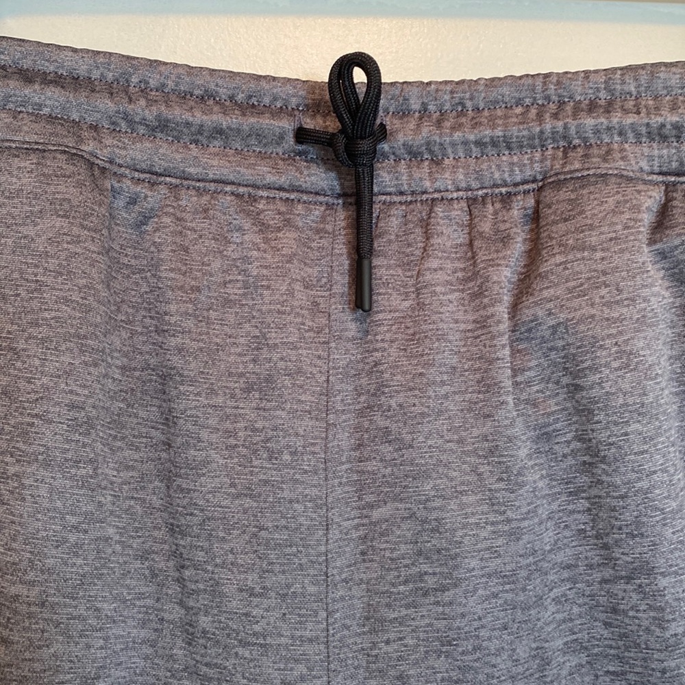 Alive Athletic Grey Fleece lined Sweatpants Jogger 2XL NWT - Picture 6 of 15